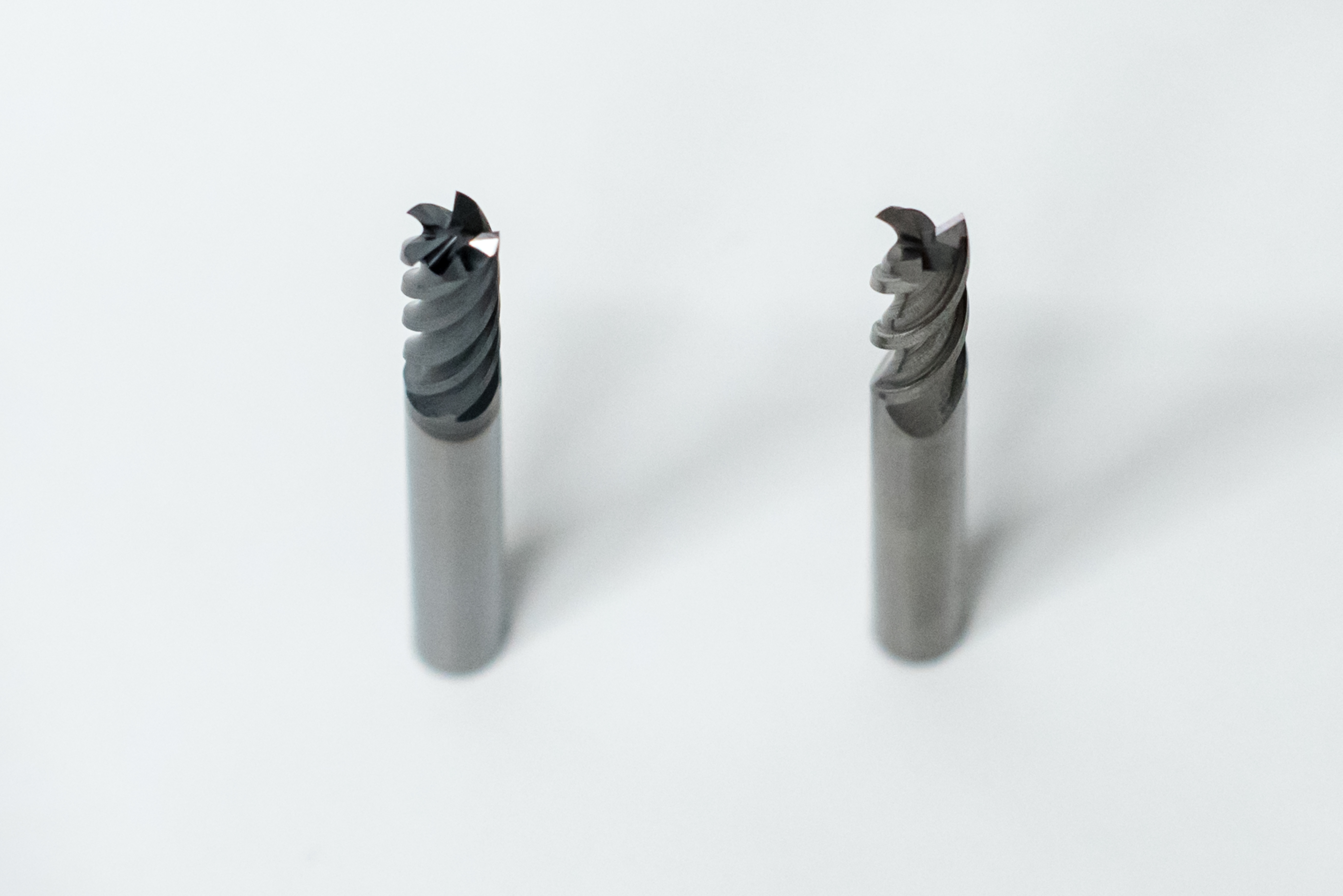 5-Flute and 3-Flute Endmills for Flat Tensile Sample Preparation